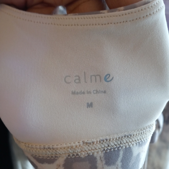 Johnny Was Calme Cross Back Leopard Sports Bra - Picture 5 of 6